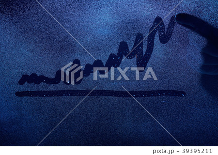 Dynamic graph draw on window glass Dynamic graph draw on window glass 39395211