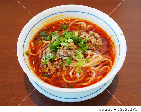 四川担担麺 39395375