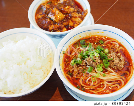 本場・四川料理 本場・四川料理 39395424