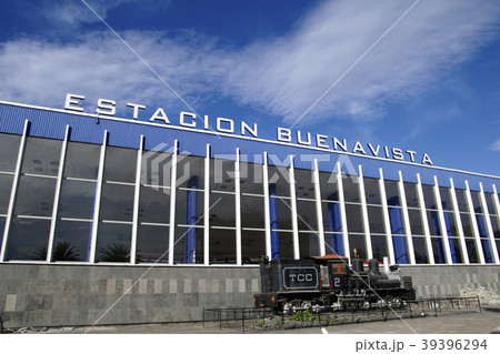 メキシコシティにあるブエナビスタ駅 39396294