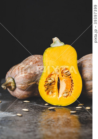 Butternut pumpkins 39397399