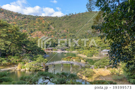 栗林公園 飛来峰からの眺望 39399573
