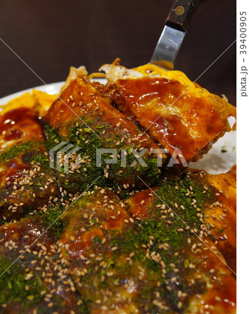 広島名物 「広島風お好み焼き」 広島名物 「広島風お好み焼き」 39400905