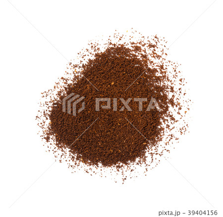 A Pile Of Coffee Grounds Isolated A Pile Of Coffee Grounds Isolated 39404156