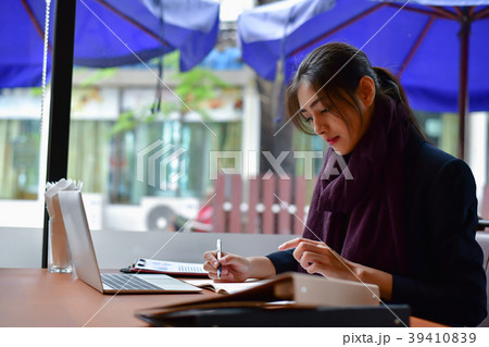 Business Concept.Young Asian businesswoman is working happily.Yo 39410839