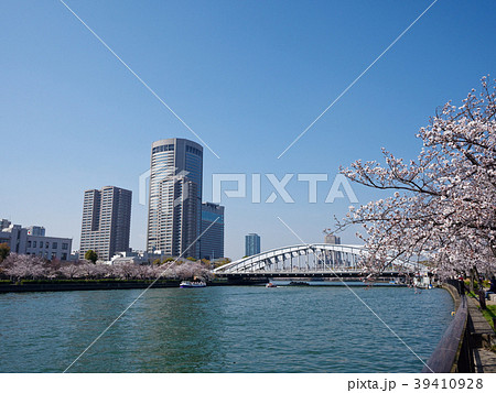 春の大阪 桜宮橋と大阪アメニティパーク 春の大阪 桜宮橋と大阪アメニティパーク 39410928