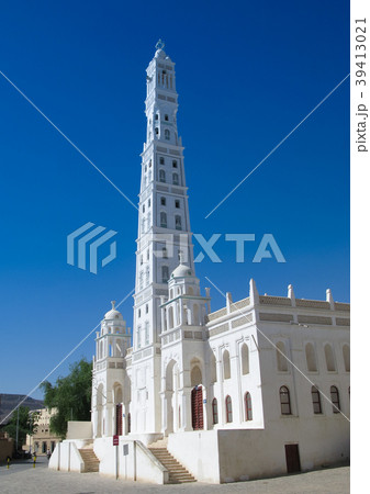Al-Muhdar mosque, Tarim, Hadhramaut Yemen Al-Muhdar mosque, Tarim, Hadhramaut Yemen 39413021