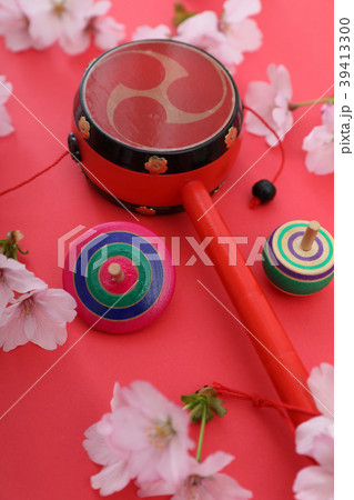 でんでん太鼓とコマ 39413300