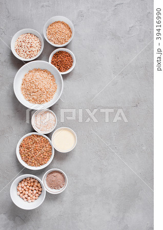 Background with various cereals and beans 39416990