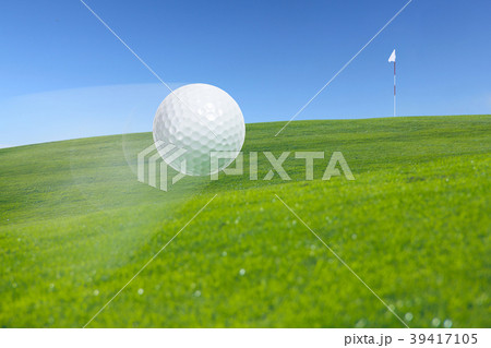 Flying golf ball 39417105