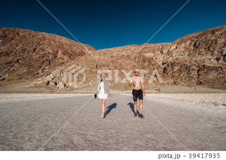Tourists in Death Valley National Park Tourists in Death Valley National Park 39417935