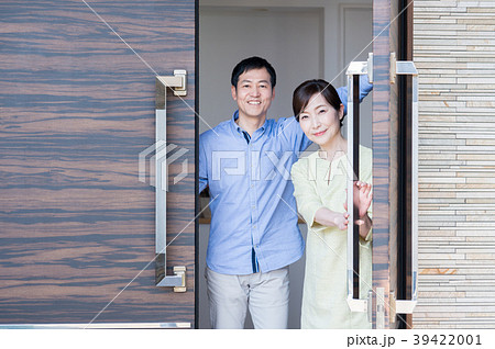 ミドルの夫婦(玄関) ミドルの夫婦(玄関) 39422001