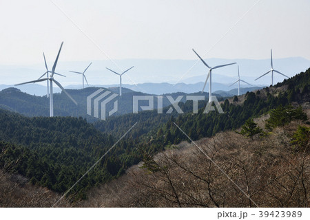 青山高原 風力発電風車 三重県伊賀市 の写真素材