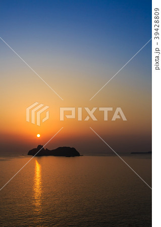 神楽島の夕陽　ながさきサンセットロード　【長崎県長崎市式見】 39428809