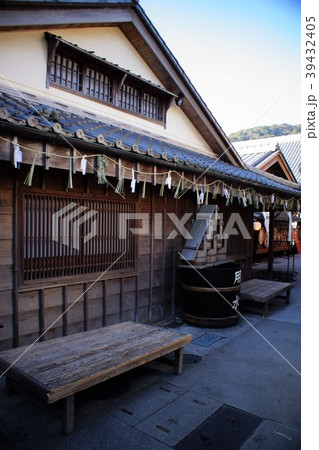 伊勢おかげ横丁の町並み 39432405