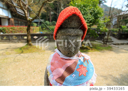 桜満開の谷汲山華厳寺・5（岐阜県揖斐郡揖斐川町谷汲） 39433165