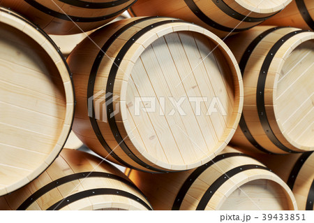 3D Illustration background wooden barrels wine 3D Illustration background wooden barrels wine 39433851