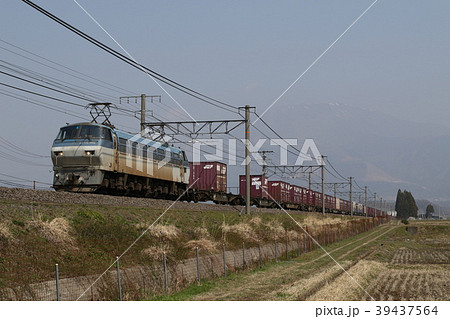 EF66形100番台コンテナ貨物列車 39437564