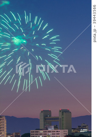 熱田花火と名古屋国際会議場 39443566