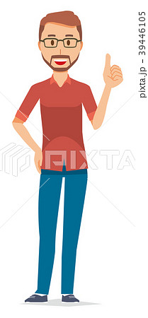 メガネをかけて髭を生やした男性がグッドサインをしている 39446105