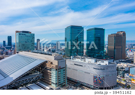 大阪駅とグランフロント大阪 39451162