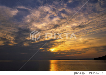 Sunset background 39456283