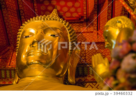 WAT Phananchoeng AYUTTHAYA 39460332