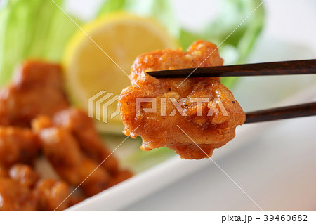 鶏の唐揚げ 39460682