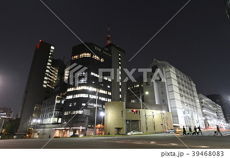 日本の東京都市景観　半蔵門（夜景） 39468083