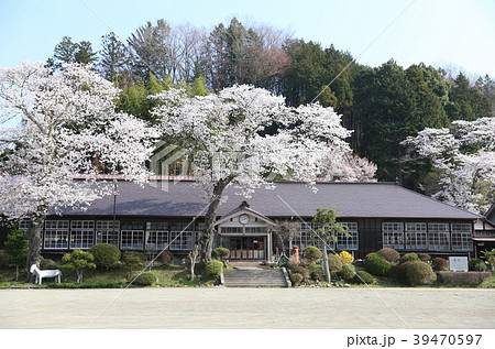 旧上岡小学校　茨城県大子町 39470597