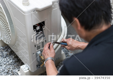installation of an air conditioner 39474350
