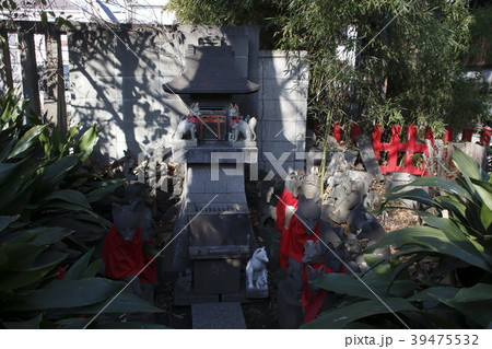 穴守稲荷神社（狐塚社） 39475532