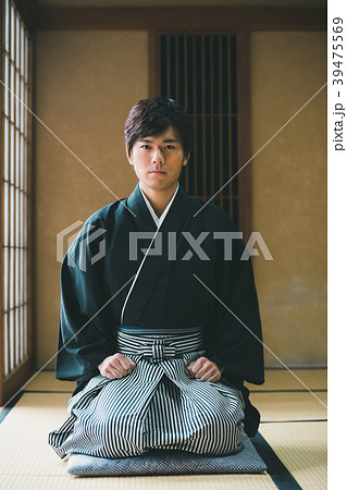 Montsuki-hakama 39475569