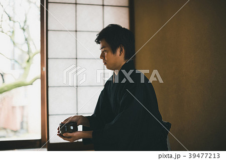 Montsuki-hakama 39477213