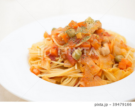 パスタ　トマトソース 39479166