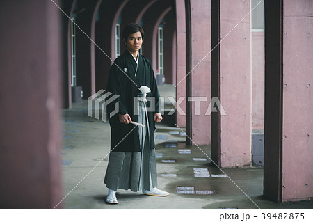 Montsuki-hakama Montsuki-hakama 39482875
