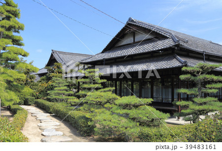 高松城跡、披雲閣の蘇鉄の間と大書院 39483161