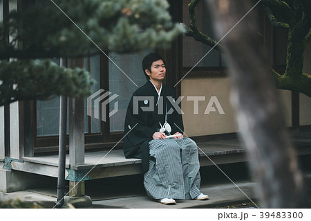 Montsuki-hakama Montsuki-hakama 39483300
