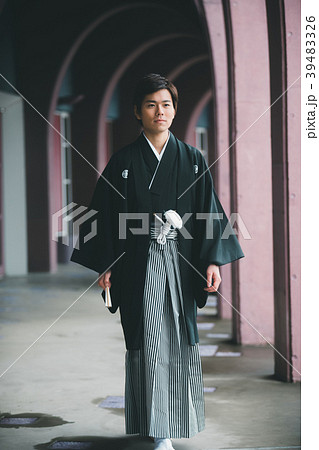 Montsuki-hakama Montsuki-hakama 39483326