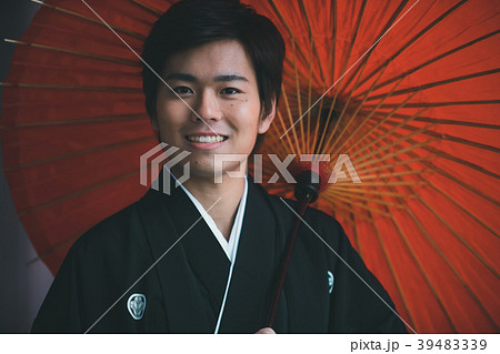Montsuki-hakama Montsuki-hakama 39483339