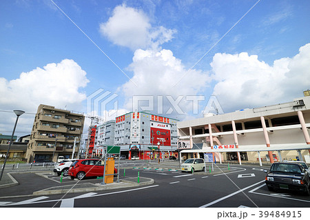 伊集院駅北口と日置市の街並み 39484915