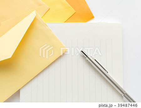 手紙　便箋　封筒　挨拶状　お礼状　便り　レター　メール 39487446
