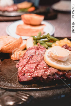 ステーキ ステーキ肉 牛ステーキ 39492895