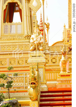 Supplementary structures around Royal Crematorium  Supplementary structures around Royal Crematorium  39506489