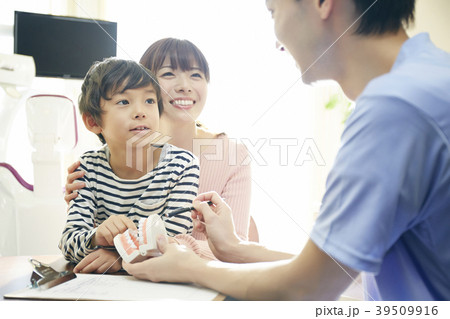 歯医者の説明 歯医者の説明 39509916
