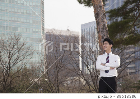 ビジネスマン 男性 男 39513586