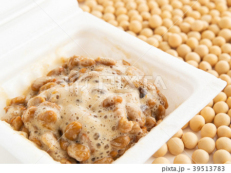 納豆　パック　発酵食品　伝統食　健康食品　ヘルシー 39513783