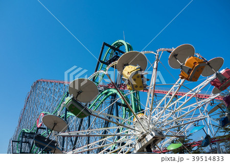 三重県のナガシマスパーランドのアトラクション乗り物 39514833