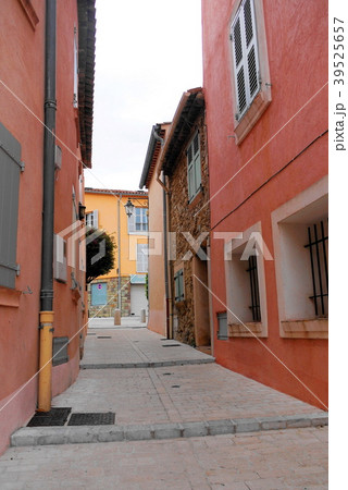 サントロペ　saint-tropez 39525657