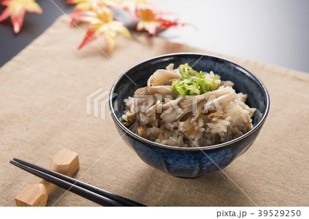 舞茸の炊き込みごはん 39529250